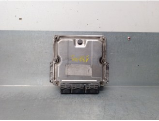 Replacement engine ECU for Renault Scenic (JA..) 1.9 dCi diesel cat OEM IAM reference 8200153945 0281011102 BOSCH
