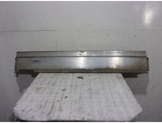 Replacement rear bumper reinforcement for Volvo Series 850 2.3 20V Turbo CAT OEM IAM reference 9133633 ALUMINIUM 4 DOORS