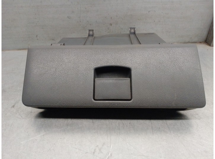 Recambio de guantera para chevrolet matiz 1.0 cat referencia OEM IAM 96455380 96435436 