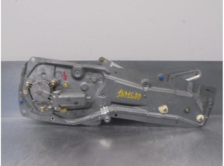 Recambio de elevalunas delantero derecho para volvo serie 850 2.3 20v turbo cat referencia OEM IAM 9133483 2 PINES 4 PUERTAS