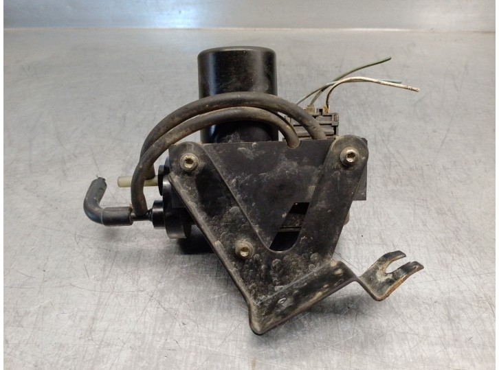 Replacement secondary air pump for Volvo Series 850 2.3 20v turbo cat OEM IAM reference 1390903 003572 
