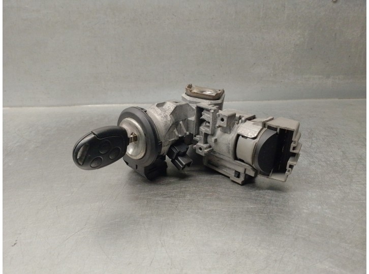 Replacement ignition switch for Ford Fiesta (CB1) 1.25 16V CAT OEM IAM reference 8A6T15607AAB 1359B20522 
