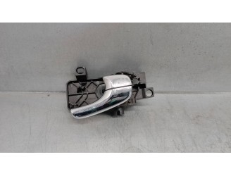Replacement front right interior door handle for Jaguar S-Type 2.5 V6 24V CAT OEM IAM reference 2R8322600AC 4 DOORS