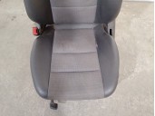 Recambio de asiento delantero izquierdo para mercedes-benz clase c (w204) familiar 2.1 cdi cat referencia OEM IAM 4940213 CUERO 