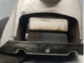 Replacement left engine mount for Volkswagen Bora saloon (1J2) 1.9 TDI OEM IAM reference 1K0199555 1K0199555 