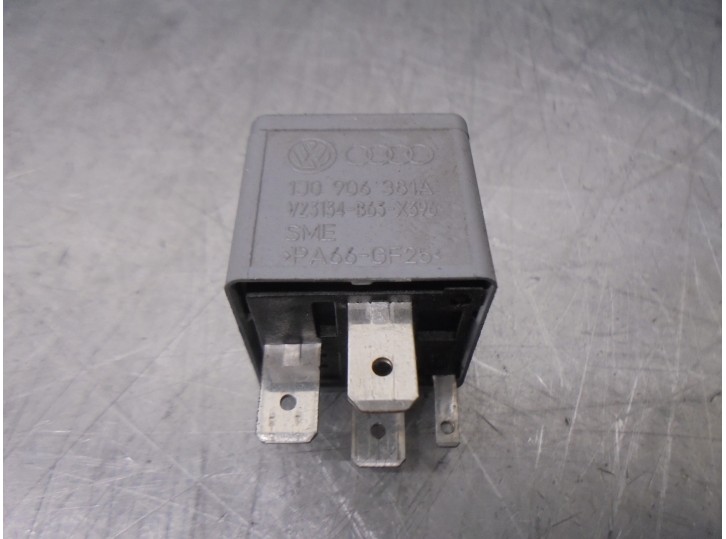 Recambio de rele para volkswagen bora berlina (1j2) 1.9 tdi referencia OEM IAM 1J0906381A 