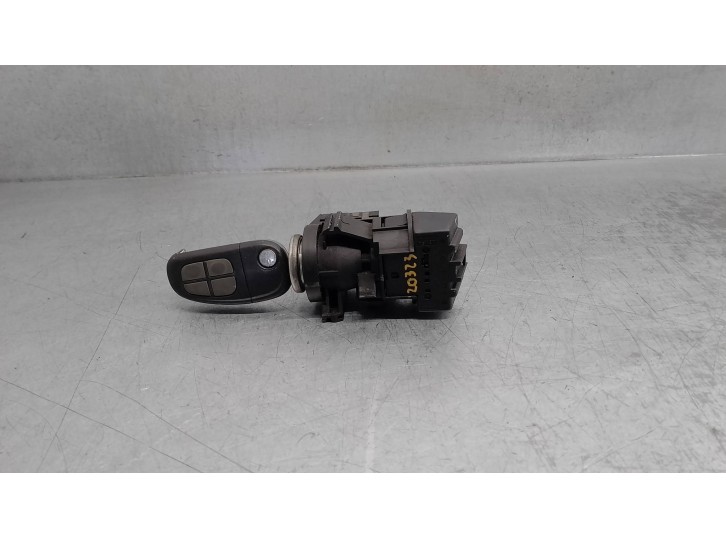 Recambio de conmutador de arranque para jaguar s-type 2.5 v6 24v cat referencia OEM IAM 2R8312A145AF 