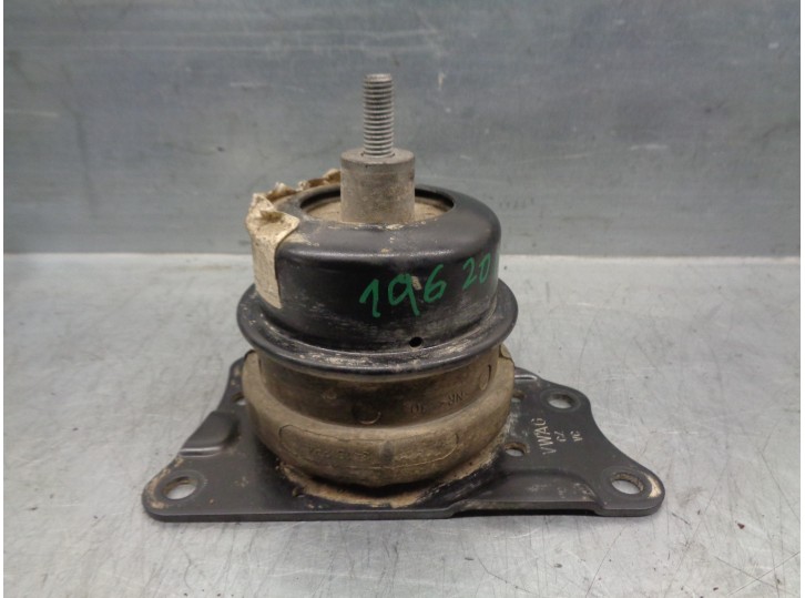 Replacement right engine mount for Seat Ibiza (6J5) 1.2 TDI OEM IAM reference 6R0199167R 