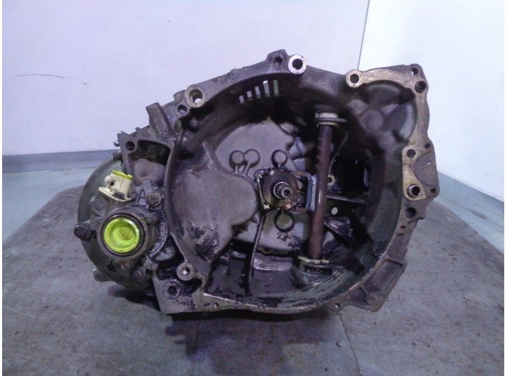 Recambio de caja cambios para citroën c-15 fam top 1.8 referencia OEM IAM 20CJ10 976798A 2201KR