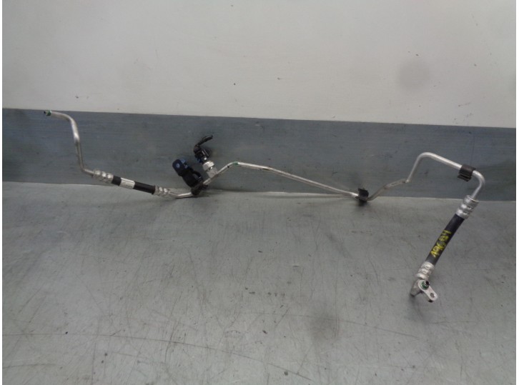 Recambio de tubos aire acondicionado para hyundai i20 i (pb, pbt) 1.1 crdi referencia OEM IAM 977614P250  