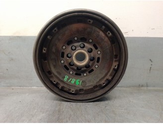 Recambio de volante motor para mercedes-benz clase a (w168) 1.7 cdi diesel cat referencia OEM IAM E924710000  