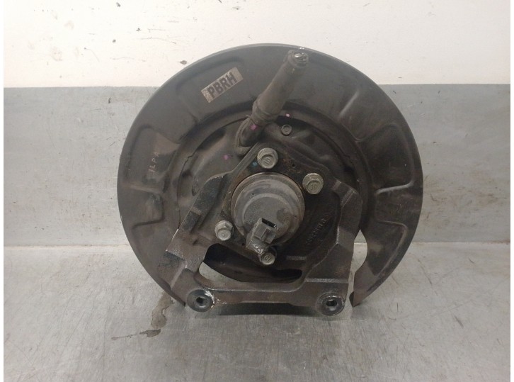 Recambio de mangueta trasera derecha para hyundai i20 i (pb, pbt) 1.1 crdi referencia OEM IAM 584101J300  