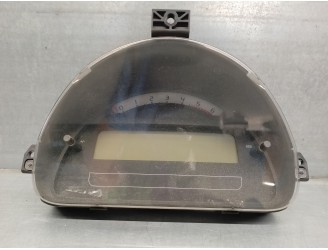 Recambio de cuadro instrumentos para citroën c2 1.4 hdi referencia OEM IAM P9660225880  