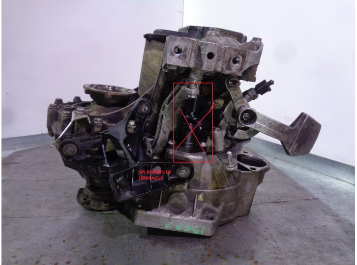 Recambio de caja cambios para volkswagen caddy ka/kb (2k) 1.9 tdi (bsu) referencia OEM IAM JCY JCY01047 370830