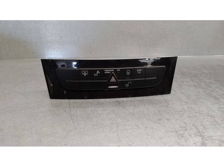 Recambio de botones salpicadero para mercedes-benz clase e (w211) berlina 3.2 cdi cat referencia OEM IAM A2118210358 