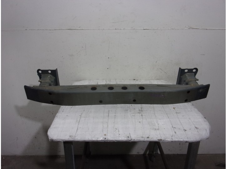 Recambio de refuerzo paragolpes delantero para toyota avensis berlina (t25) 1.8 sol sedán (4-ptas.) referencia OEM IAM 520210504
