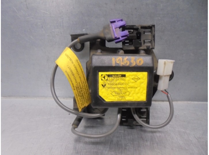 Recambio de centralita airbag para renault 19 (b/c/l53) referencia OEM IAM 7700839009 550152900 AUTOLIV