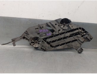 Recambio de soporte faro derecho para skoda octavia berlina (1z3) 1.6 tdi dpf referencia OEM IAM 17035202 17035202 HELLA