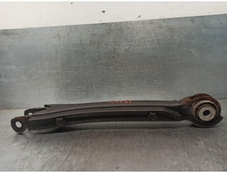 Recambio de brazo suspension inferior trasero derecho para mercedes-benz clase c (w204) familiar 2.1 cdi cat referencia OEM IAM 