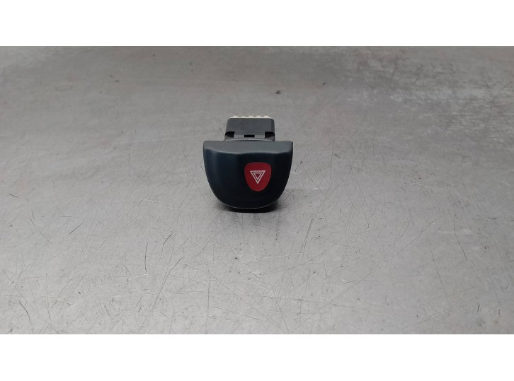 Recambio de warning para renault megane i berlina hatchback (ba0) 1.9 diesel referencia OEM IAM 7700841043  