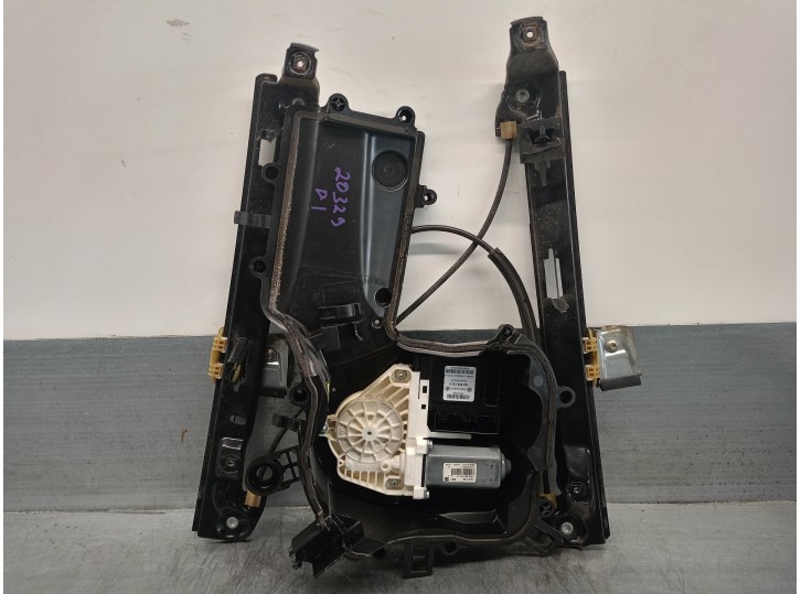 Recambio de elevalunas delantero izquierdo para seat leon (1p1) 2.0 tdi referencia OEM IAM 1K0959793 53 PINES 5 PUERTAS