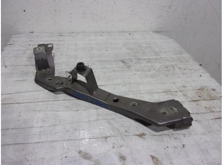 Recambio de soporte faro derecho para renault fluence dynamique referencia OEM IAM 625127235R DE CHAPA 