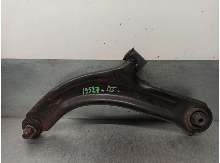 Recambio de brazo suspension inferior delantero izquierdo para renault modus 1.2 16v referencia OEM IAM 8200744091  