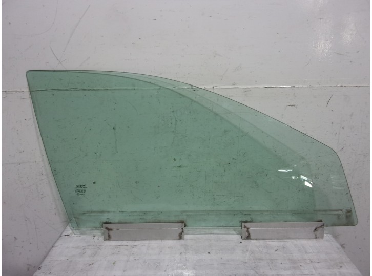 Recambio de luna delantera derecha para volvo s60 berlina 2.4 diesel cat referencia OEM IAM 30753470 DOT57M20AS2 43R001105