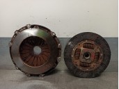 Replacement clutch kit for Seat Leon (1M1) 1.9 TDI OEM IAM reference 038141025P 