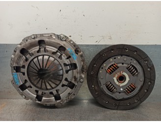 Recambio de kit embrague para fiat stilo (192) 1.6 16v cat referencia OEM IAM 71736492 120046910 LUK