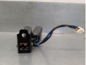 Recambio de enganche cinturon para hyundai i30 1.4 cat referencia OEM IAM 898302R000WK TRAS CENT + IZQ 4 PINES - 5 PUERTAS