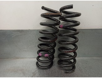 Recambio de muelle amortiguacion para mercedes-benz clase c (w204) familiar 2.1 cdi cat referencia OEM IAM A2043240404  