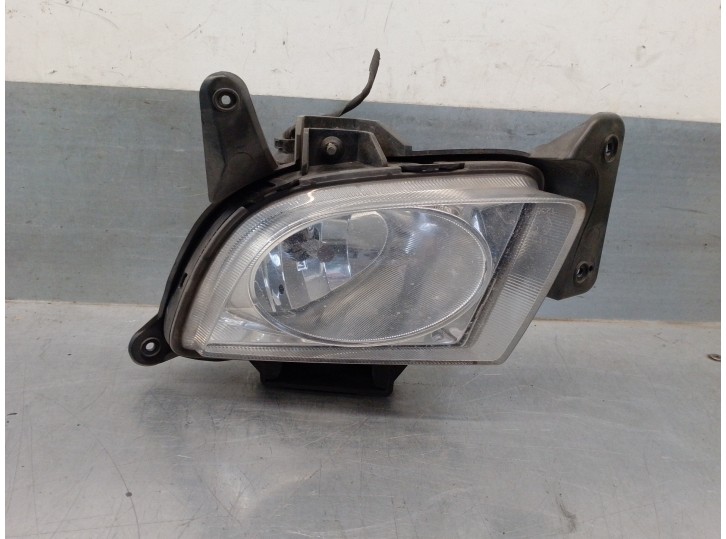 Recambio de faro antiniebla izquierdo para hyundai i30 1.4 cat referencia OEM IAM 922012R000 17128801 