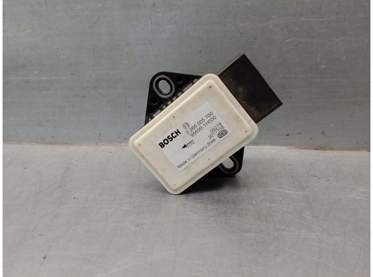 Recambio de sensor para hyundai i30 1.4 cat referencia OEM IAM 956901H000 0265005700 BOSCH