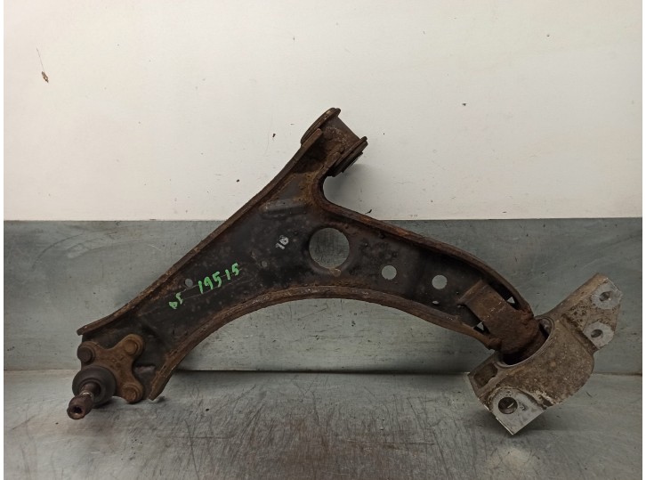 Recambio de brazo suspension inferior delantero izquierdo para seat leon (1p1) 1.6 referencia OEM IAM 1K0407151AB  