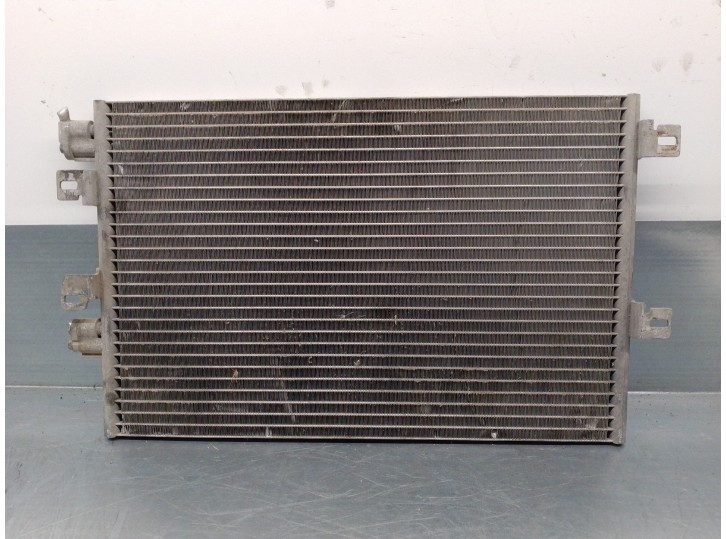 Replacement air conditioning condenser / radiator for Renault Kangoo (F/KC0) 1.5 dCi diesel OEM IAM reference 8200137650 