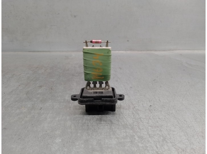 Recambio de resistencia calefaccion para ford ka (ccu) 1.2 8v cat referencia OEM IAM 1557447 