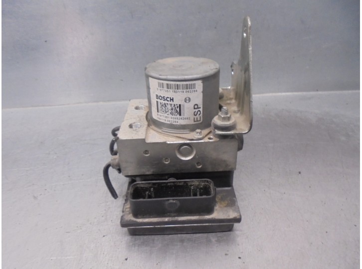 Recambio de abs para ford ka (ccu) 1.2 8v cat referencia OEM IAM 51977351 0265252682 BOSCH