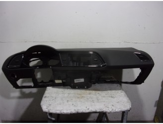 Recambio de salpicadero para seat leon st (5f8) 1.6 tdi referencia OEM IAM 5F1857003M NEGRO 