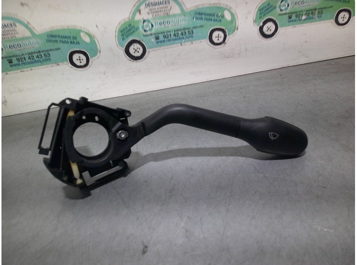 Replacement wiper stalk for Seat Cordoba Berlina (6K2) 1.9 TDI OEM IAM reference 6K5953503AD 