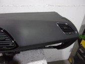 Recambio de salpicadero para seat leon st (5f8) 1.6 tdi referencia OEM IAM 5F1857003M NEGRO 