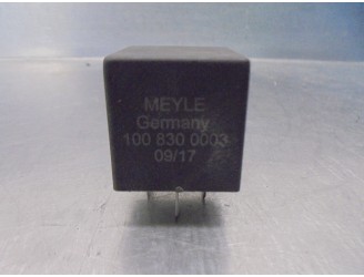 Replacement relay for Seat Cordoba Berlina (6K2) 1.9 TDI OEM IAM reference 1008300003 