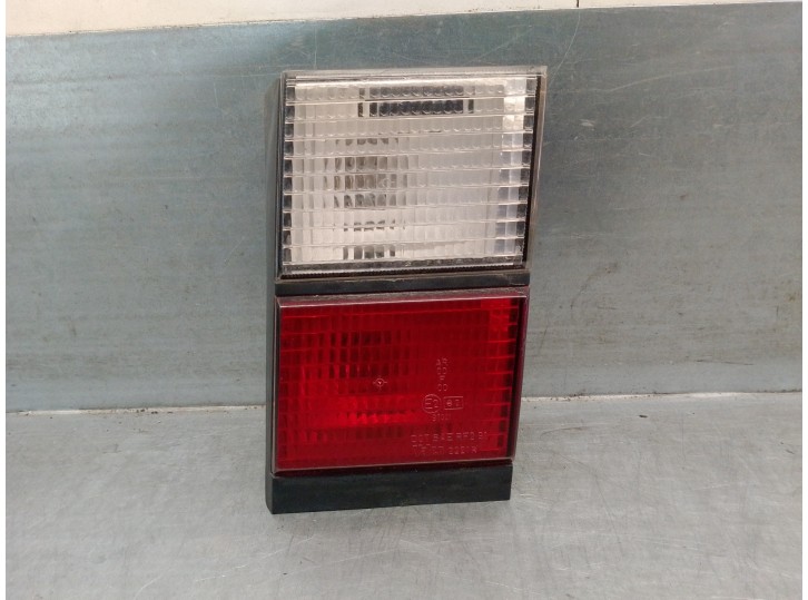 Replacement right rear light for MG 800 series (RS) 2.0 16V CAT OEM IAM reference XFE10008 HATCHBACK 4 DOORS