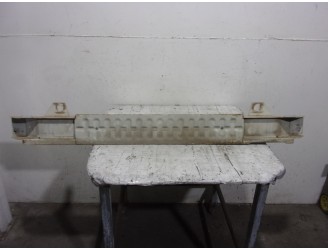 Recambio de refuerzo paragolpes trasero para mg serie 800 (rs) 2.0 16v cat referencia OEM IAM DE HIERRO 4 PUERTAS