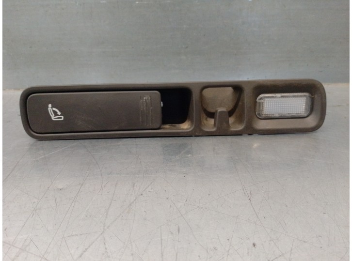 Recambio de moldura para audi a6 avant (4g5) 3.0 v6 24v tdi referencia OEM IAM 4G9885681 4G9885681 