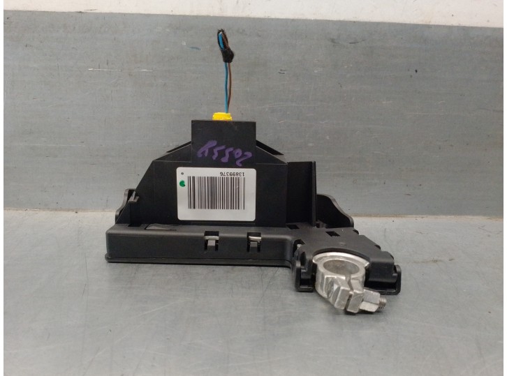 Replacement electronic module for Audi A6 Avant (4G5) 3.0 V6 24V TDI OEM IAM reference 13899376 