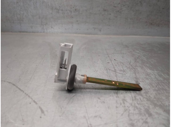 Recambio de sensor para audi a6 avant (4g5) 3.0 v6 24v tdi referencia OEM IAM 4B0820539  