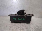 Recambio de mando elevalunas trasero derecho para mitsubishi outlander (cw0) 2.0 di-d cat referencia OEM IAM 8608A062  