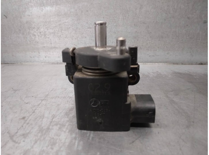 Recambio de potenciometro pedal para mercedes-benz clase e (w210) berlina 2.6 cat referencia OEM IAM A0125423317 