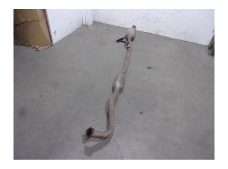 Recambio de tubo escape central para mitsubishi outlander (cw0) 2.0 di-d cat referencia OEM IAM 1570A852 Z3004 